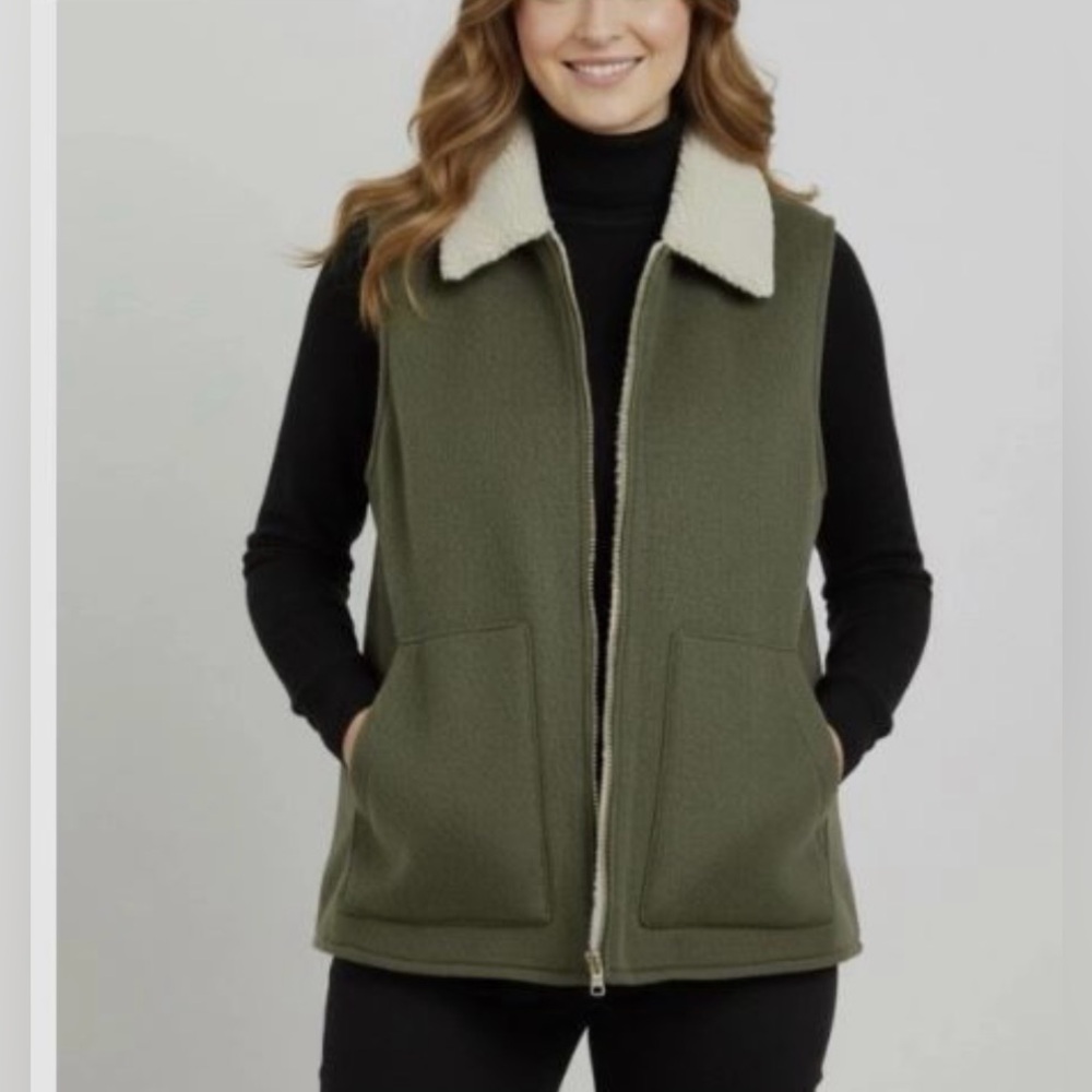 Sanctuary Ladies Olive and Cream Vest